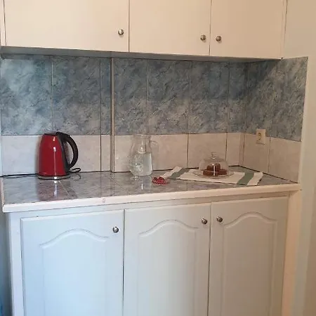 Mikro Spitaki Nyaraló