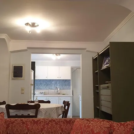 Mikro Spitaki Nyaraló